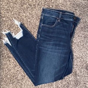 American Eagle Dark Washed Jeans
